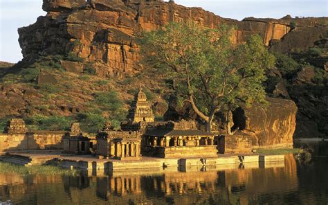 india, Karnataka, Badami, Town, Vatapi, Cave, Temple Wallpapers HD / Desktop and Mobile Backgrounds