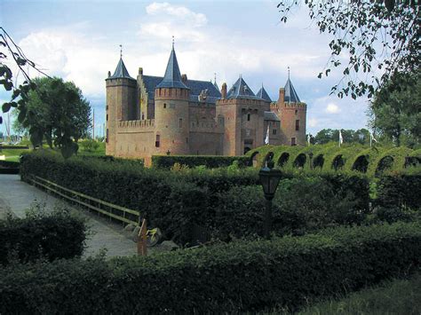 Muiderslot Castle Photograph by Edward Coumou - Fine Art America