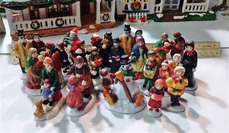 Christmas Village People 16 People Figurines but Some | Etsy | Christmas village, Christmas ...