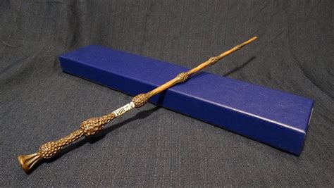 Noble Collection Review: Dumbledore's Wand - YouTube