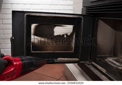 Best Way Clean Pellet Stove Handheld Stock Photo 2106812024 | Shutterstock