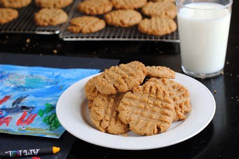 Peanut Butter Cookies with Coconut Oil