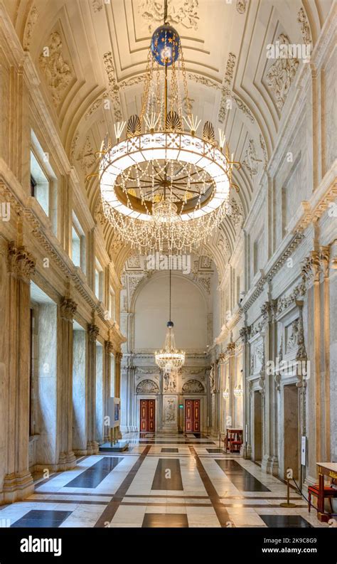 Interior of the Royal Palace Amsterdam (Koninklijk Paleis Amsterdam ...