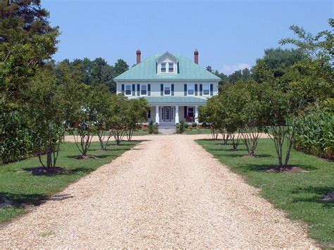 1925 Farmhouse in Hartfield, Virginia - OldHouses.com