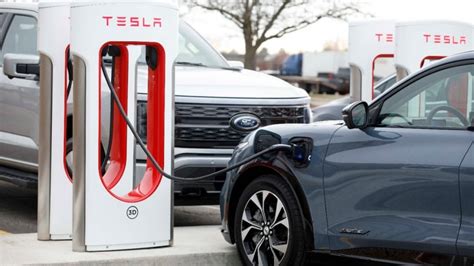 Ford to offer complimentary Tesla Supercharger adapter to eligible EV ...