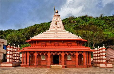 Ganpatipule Beach - Discover the top secret and places to visit | Historical temples, Ratnagiri ...