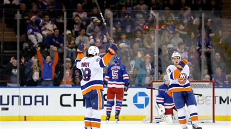 Islanders Head Back Outdoors, Will Face Rangers at MetLife Stadium in ...