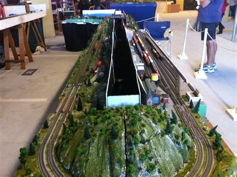 John's N Scale T-TRAK Model Train Layout | Model train layouts, Model ...