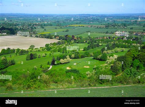 Aylesbury buckinghamshire countryside hi-res stock photography and images - Alamy