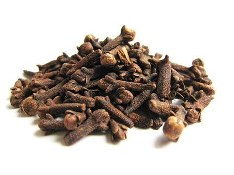 Clove | Description, History, & Uses | Britannica