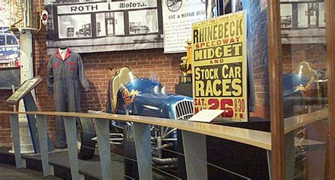 Saratoga Auto Museum | Exhibits And More