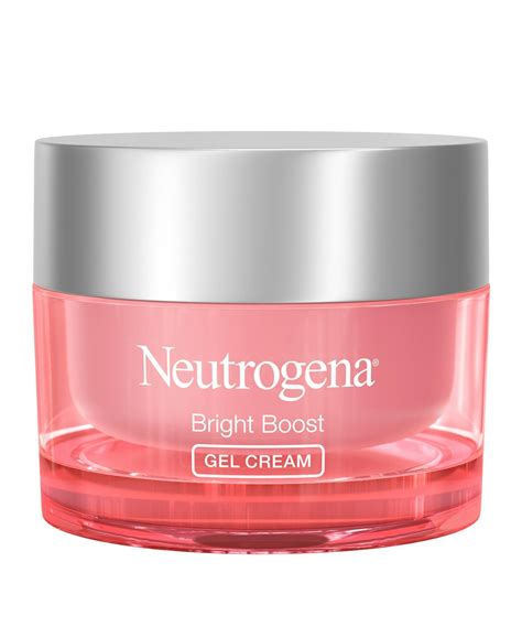 Bright Boost Illuminating Face Serum + Turmeric | NEUTROGENA®