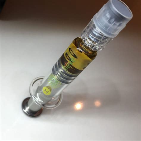 Concentrate Review: Banana Kush Distillate from Trulieve - The Highest Critic