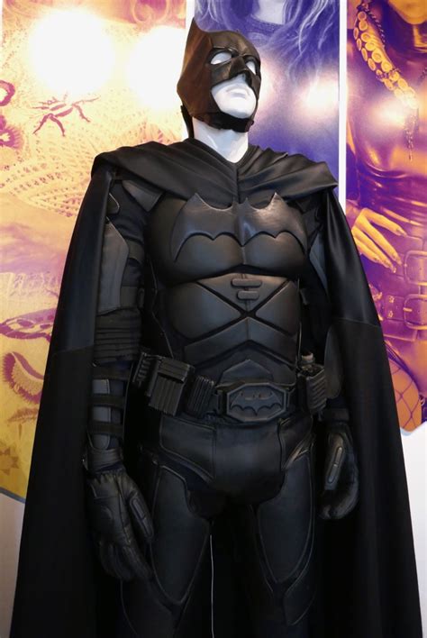 Hollywood Movie Costumes and Props: Batman and Riddler costumes from ...