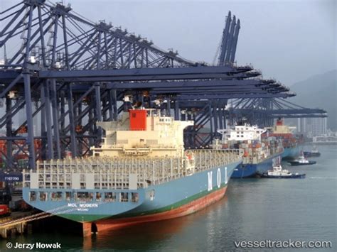 Port of Yantian in China - vesseltracker.com