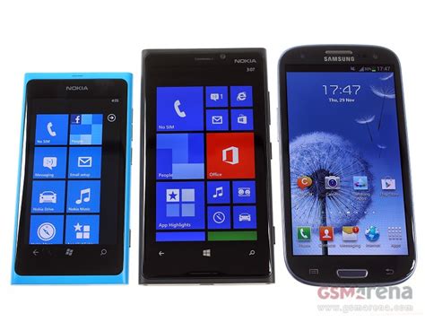 Nokia Lumia 920 pictures, official photos