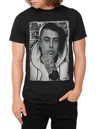 Falling in Reverse Merch & T-Shirts | Hot topic shirts, Falling in ...