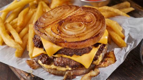 In-N-Out Flying Dutchman Burger Copycat Recipe Is So Easy | Woman's World