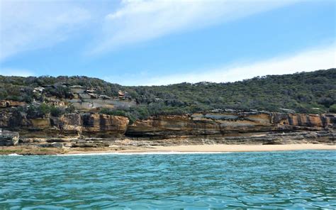 Washaway Beach / New South Wales / Australia // World Beach Guide