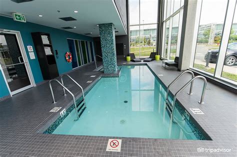 Alt Hotel Halifax Airport Pool: Pictures & Reviews - Tripadvisor