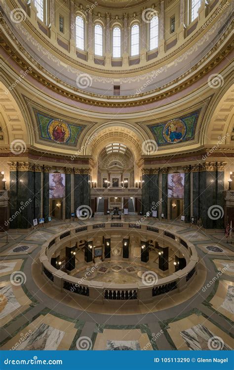 Wisconsin State Capitol Rotunda and Inner Dome Editorial Image - Image ...