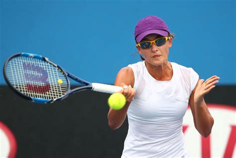 Arina Rodionova gets married, misses Australian Open | CNN