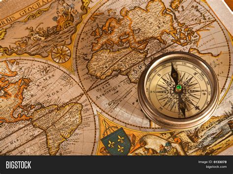 Old Map Compass Image & Photo (Free Trial) | Bigstock