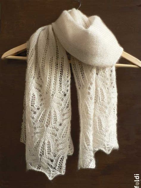 foldi: Frost flower lace shawl - free machine knitting pattern