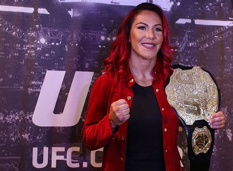 UFC: Cris Cyborg Grateful For What UFC Legend Did For Her | IBTimes