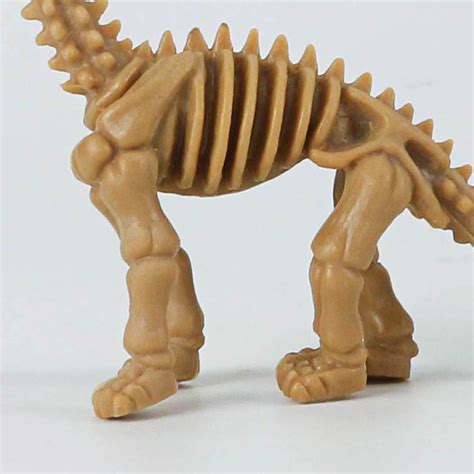 Plastic dinosaur skeleton dig toy science educational dinosaur kit · Believe-Fly Toys Co., Ltd.