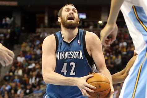 Kevin Love injury: Wolves star out 8 to 10 weeks with broken hand ...