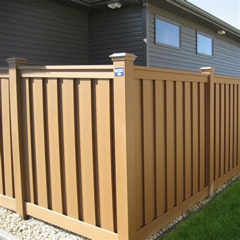 Trex composite fence panels come in a variety of rich colors - Trex ...