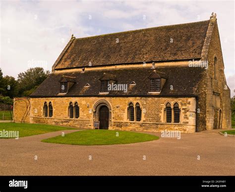 Best examples of norman architecture in england hi-res stock ...