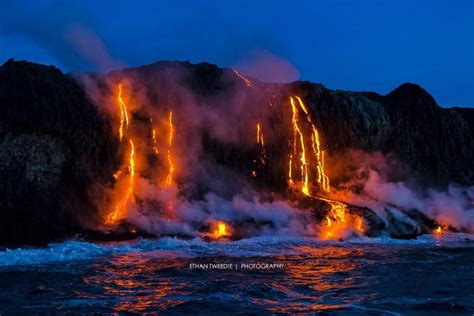 Pele enters the everlasting sea (Ethan Tweedie - photo) | Volcano national park, Hawaii ...