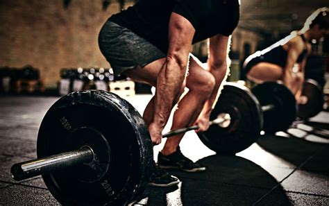 The 8 Best Grip Strength Exercises For A Total Grip Workout