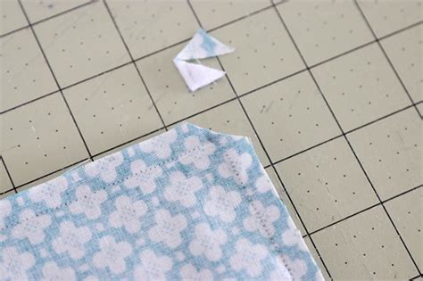 Self Binding Quilt Tutorial - Bonjour Quilts