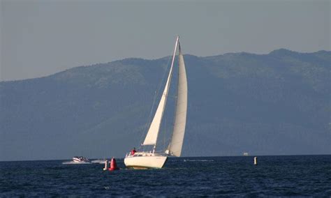 Lake Tahoe Boating Guide - AllTrips