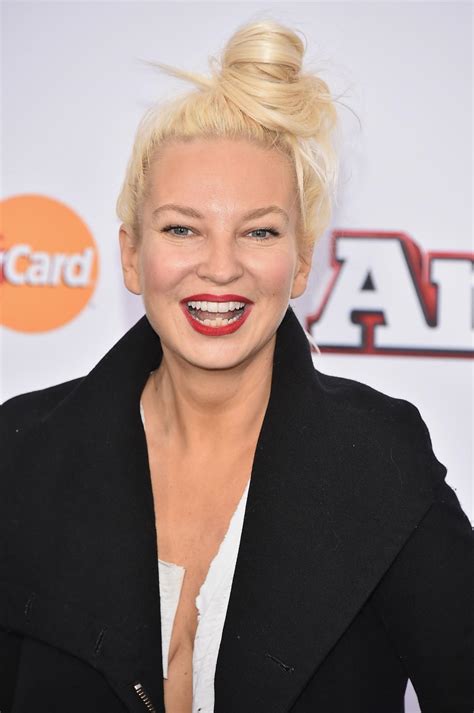 Sia Admits to Hitting Up Diplo with a Booty Call Text for 'No-Strings Sex'