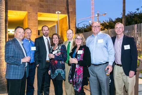 Notre Dame Alumni Reconnect at San Diego Sports and Business Panel // News // The Law School ...