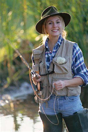 21 Best Women’s Fishing Outfits Ideas