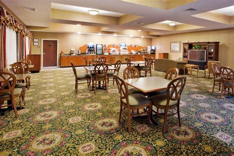 Holiday Inn Express & Suites Thomasville, an IHG Hotel Thomasville, Georgia, US - Reservations.com