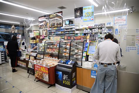 Karaage-Kun Maker Lawson to Raise Chicken Nugget Prices - Bloomberg