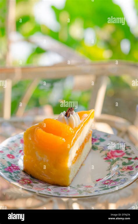 Orange cream sweet hi-res stock photography and images - Alamy
