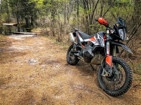 2020 KTM 790 Adventure R Rally review: The best ADV bike yet - RevZilla