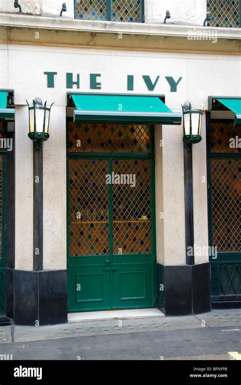 The Ivy, West Street, London, Britain - September 2009 Stock Photo - Alamy