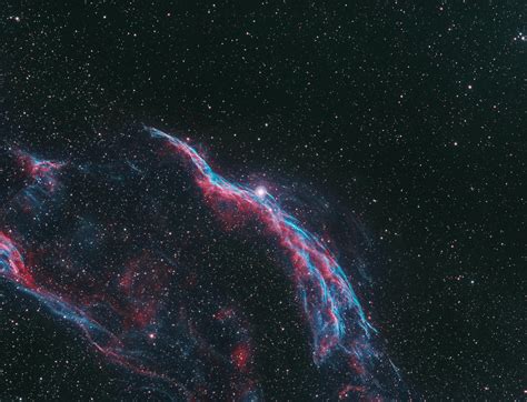 Supernova remnant Veil nebula. 7hrs of HOO processed in pixinsight : r ...