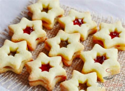 Legkedvesebb karácsonyi linzer süteményem | TopReceptek.hu | Recipe | Christmas food, Christmas ...