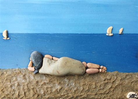 Artworks created out of stones found on the beach – Vuing.com