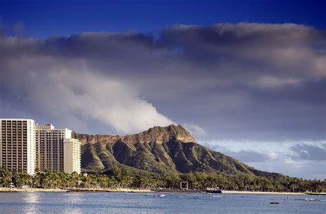 Diamond Head State Monument Hike - Best Hikes Of Oahu - Active Tours