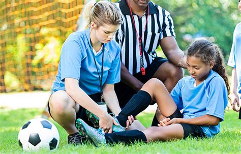 7 common injuries in youth sports and how parents can help prevent them